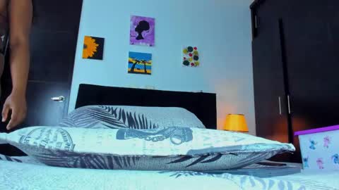 Snapshot of black_treassure chatting on February 2025 03:40:01 AM black_treassure online show from February 2025 03:40:01 AM