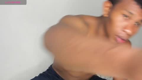 Snapshot of blackandwhite1_ chatting on December 2024 11:14:02 PM blackandwhite1_ online show from December 2024 11:14:02 PM