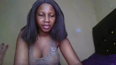 blackbarbiep online show from March 2026 07:47:02 PM