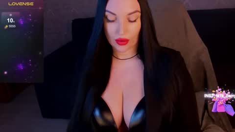 blackberry_star online show from November 2025 01:48:02 AM