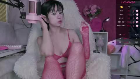 Berry online show from October 2025 03:15:02 AM