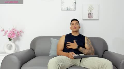 Max online show from September 2025 11:54:01 AM