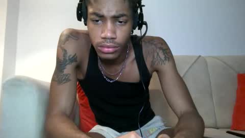 BlackBullTitus online show from November 2025 01:06:01 AM