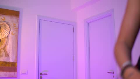 Clover online show from April 2026 06:48:02 PM