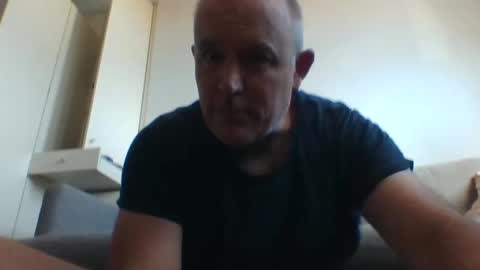 blackdog71 online show from January 2025 10:40:01 PM
