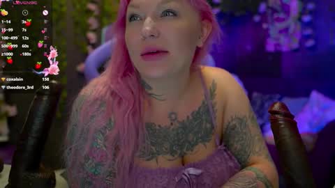 Alice online show from October 2025 07:00:01 PM