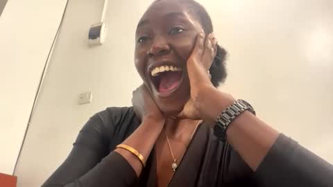 blackfairy01 online show from December 2025 10:10:02 AM