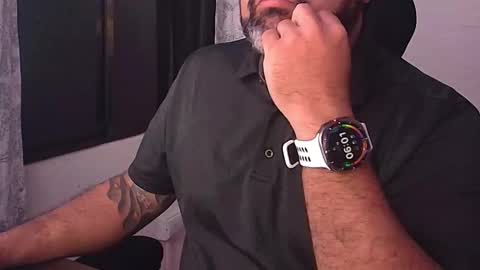 blackfirebird online show from October 2025 12:00:02 AM