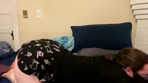 blackflower110 online show from October 2025 02:44:01 AM