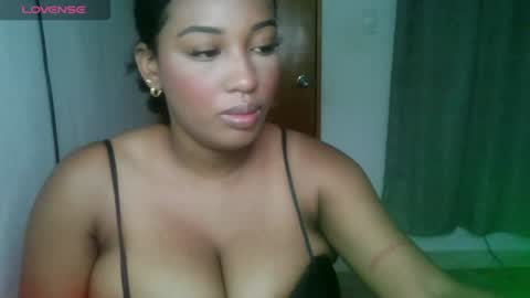 Shophie White online show from July 2026 12:33:01 PM