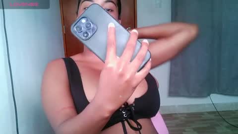 Shophie White online show from July 2026 01:20:01 PM