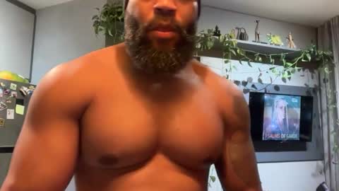 Macauly online show from March 2026 10:16:01 PM