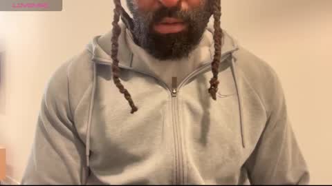 blackmuscles77 online show from March 2026 01:02:01 PM