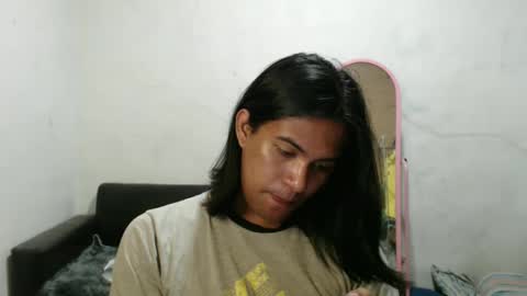 Snapshot of blackpinayts chatting on December 2024 08:44:01 PM Ellez online show from December 2024 08:44:01 PM