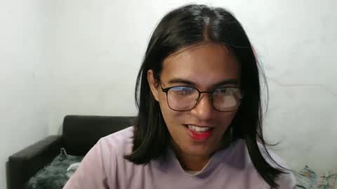 Snapshot of blackpinayts chatting on December 2024 07:06:01 PM Ellez online show from December 2024 07:06:01 PM