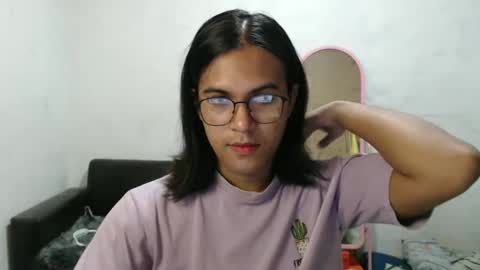 Snapshot of blackpinayts chatting on December 2024 05:26:02 PM Ellez online show from December 2024 05:26:02 PM