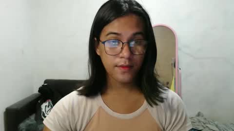 Snapshot of blackpinayts chatting on December 2024 07:01:01 PM Ellez online show from December 2024 07:01:01 PM