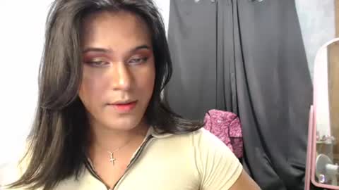 Snapshot of blackpinayts chatting on October 2025 03:58:01 PM Ellez online show from October 2025 03:58:01 PM