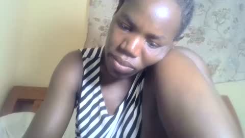 SARAH online show from February 2025 07:28:02 PM