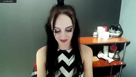 Ivy online show from December 2024 11:14:01 PM