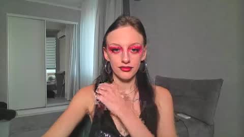 Ivy online show from October 2025 01:24:02 PM