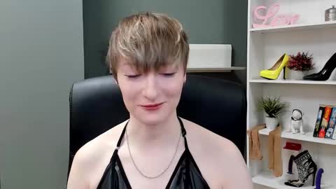 Blair online show from October 2025 06:49:01 AM