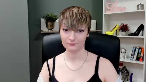 Blair online show from October 2025 06:35:02 AM