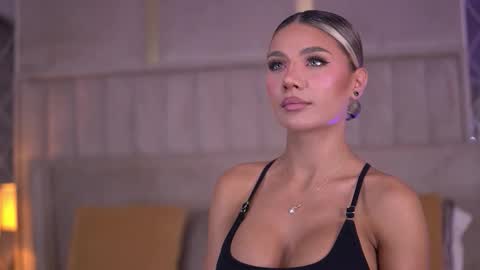 BlairSanders online show from October 2025 06:25:02 PM