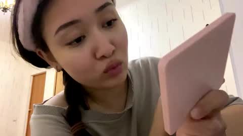 Snapshot of blairstassen chatting on March 2026 06:14:02 PM Mila online show from March 2026 06:14:02 PM