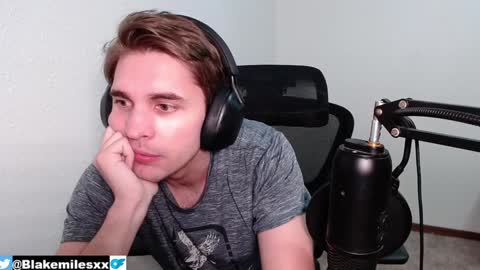 Snapshot of blakemiles2 chatting on December 2024 01:14:01 PM Blake Miles online show from December 2024 01:14:01 PM