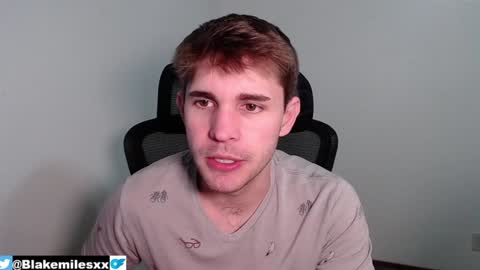 Snapshot of blakemiles2 chatting on February 2025 07:07:02 AM Blake Miles online show from February 2025 07:07:02 AM