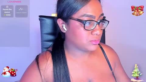 Snapshot of blakmillerrgilson chatting on December 2024 02:43:01 AM blak miller online show from December 2024 02:43:01 AM