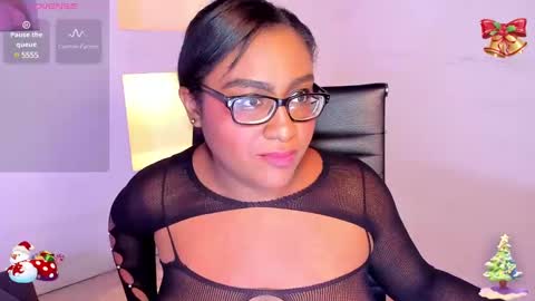 Snapshot of blakmillerrgilson chatting on December 2024 12:30:02 AM blak miller online show from December 2024 12:30:02 AM