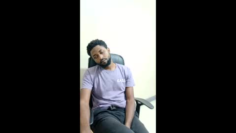 blakmoufaka online show from December 2025 06:49:01 PM