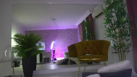 blakmy online show from February 2026 04:21:02 AM