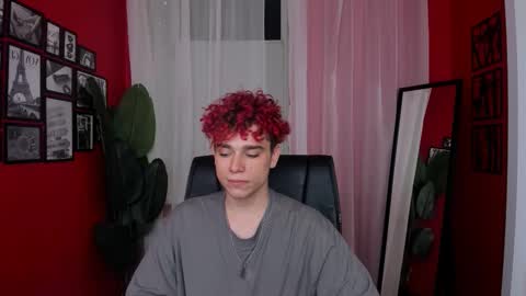 Blaiz online show from October 2025 08:42:01 PM