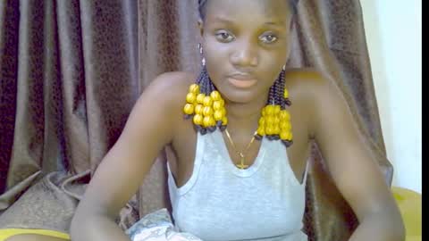 nikky00 online show from November 2025 04:18:02 PM