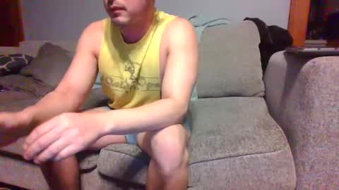 Snapshot of blaw_1321 chatting on March 2025 05:31:02 AM blaw_1321 online show from March 2025 05:31:02 AM