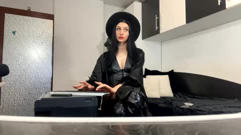 Goddess Blaze online show from September 2025 04:38:01 AM