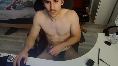 Snapshot of blazinghoney chatting on December 2024 06:46:02 PM Honey online show from December 2024 06:46:02 PM