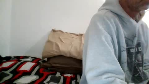 Snapshot of bliinkky3675 chatting on February 2025 02:04:01 PM Banana boy blinky online show from February 2025 02:04:01 PM