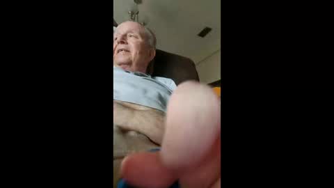 blinkerbell27 online show from April 2026 05:54:02 PM