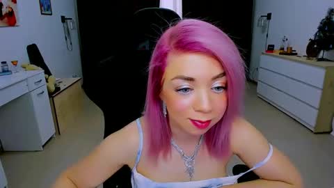 Nicole online show from December 2024 06:41:01 AM