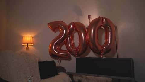 Scarlett NEXT LIVE  5AM gmt online show from October 2025 04:44:01 AM