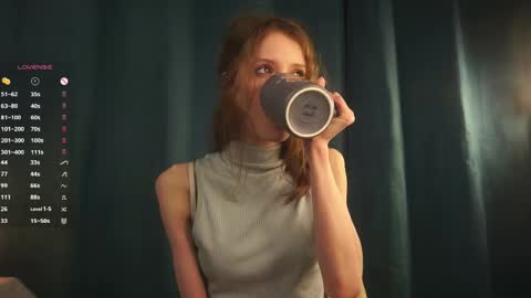 Snapshot of blissemily_ chatting on April 2026 10:31:01 AM Emily online show from April 2026 10:31:01 AM