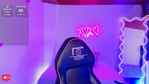 blithz_tay online show from October 2025 11:33:01 AM