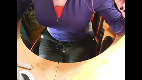 Kandyts online show from February 2025 12:35:01 AM