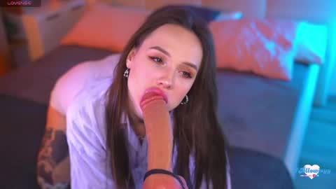 Amy online show from April 2026 07:14:01 AM