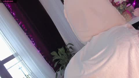 Maria online show from December 2024 10:58:01 AM