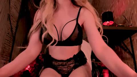 Maria online show from March 2026 06:08:01 AM